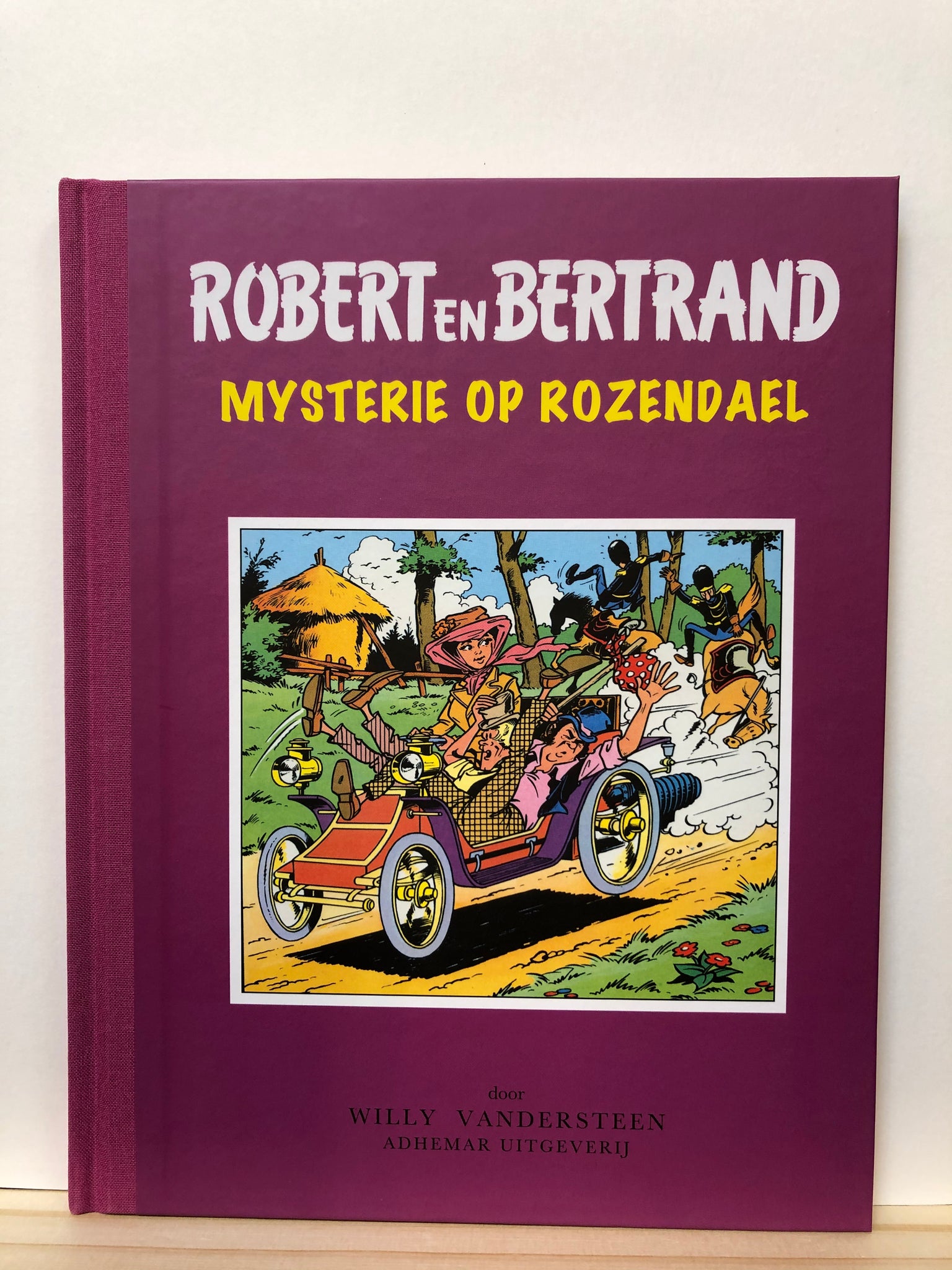 Robert en Bertrand - Mysterie op Rozendael